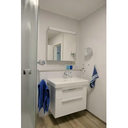 Appartement Parkresidenz Am Hafen - Ferienwohnung Min Hoog Zingst